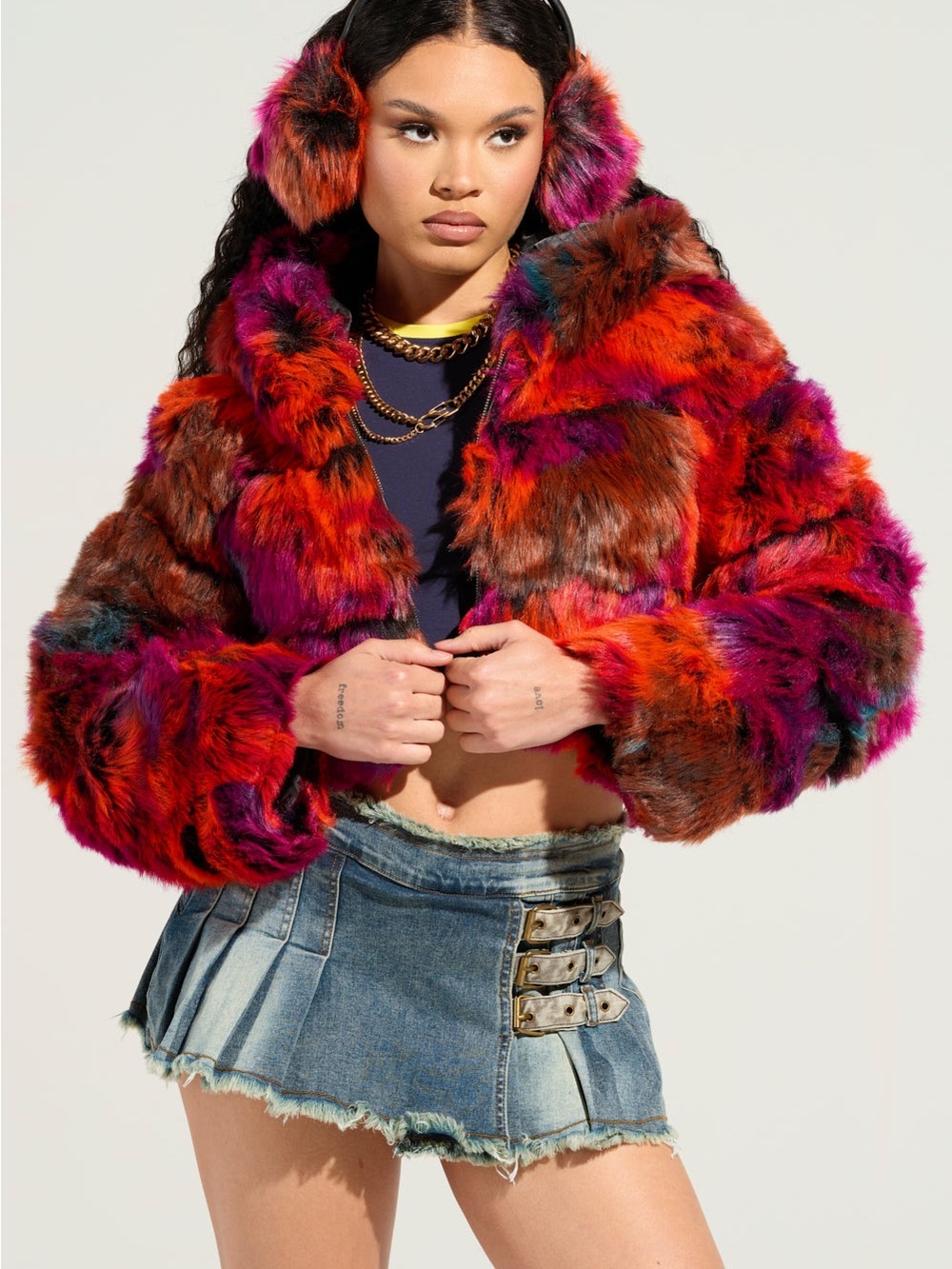AKIRA Multicolor Faux Fur Hooded Crop Jacket in Red and Purple Tones - Picture 2 of 10